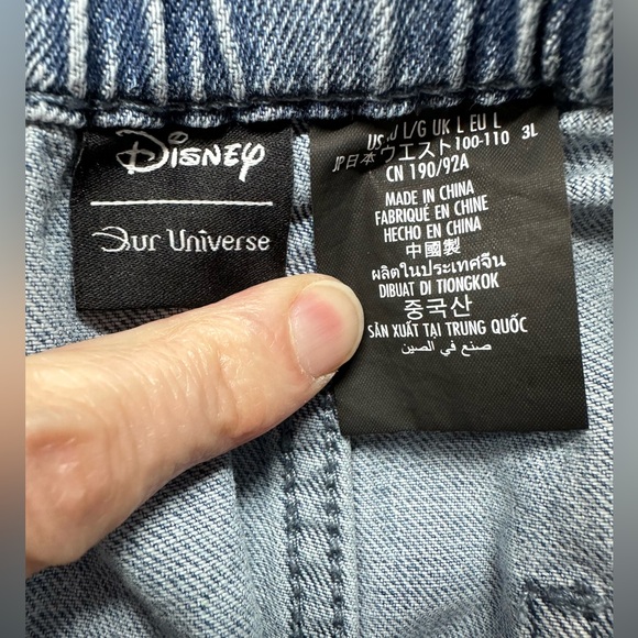 Vintage Disney Our Universe Mickey Mouse Denim Shorts Size L - Picture 3 of 11